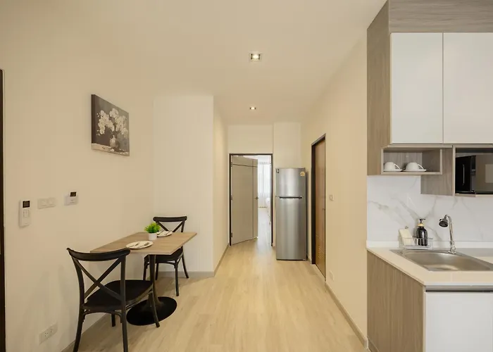 Diff Apartel Banglamphu 酒店