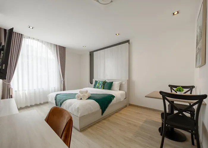 酒店 Diff Apartel Banglamphu 曼谷